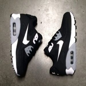 Air Max-Inspired Running Sneakers